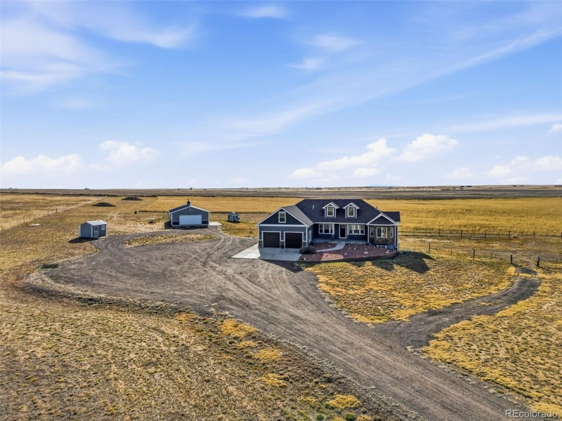 50950 Maplewood Pl, Bennett, CO 80102