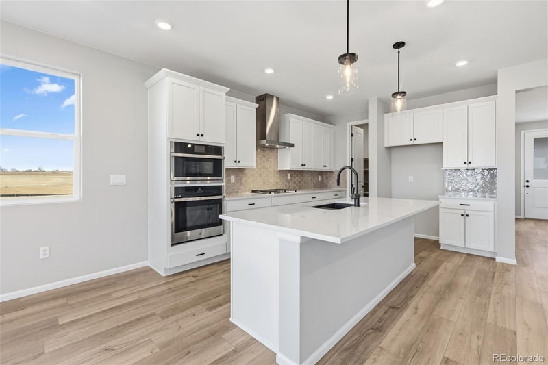 15343 Poplar St, Thornton, CO 80602