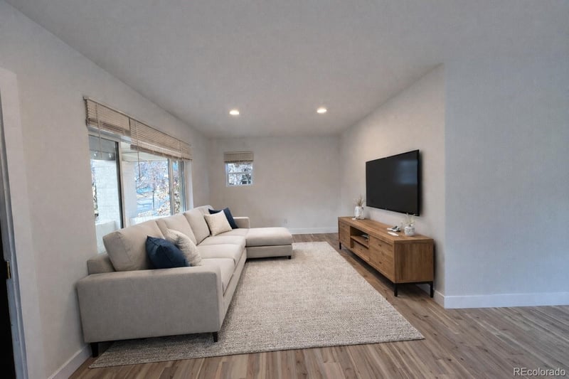 1572 Garfield St, Denver, CO 80206