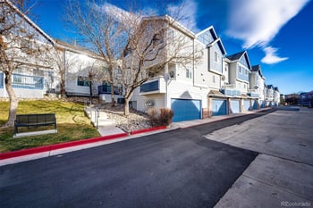 1372 Cathay Ct #104, Aurora, CO 80017