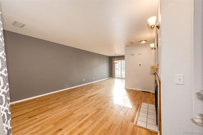 1372 Cathay Ct #104, Aurora, CO 80017