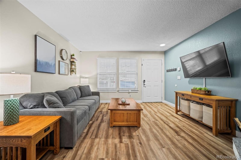 1931 Newland Ct, Lakewood, CO 80214