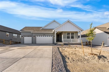 39920 Congress Ln, Elizabeth, CO 80107