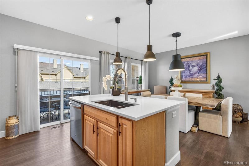 875 Brookhurst Ave #B, Highlands Ranch, CO 80129