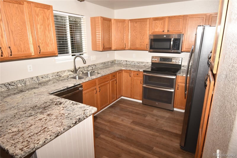 4954 Freeport Way, Denver, CO 80239