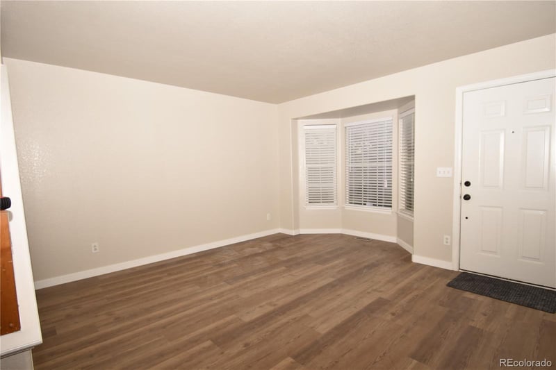 4954 Freeport Way, Denver, CO 80239