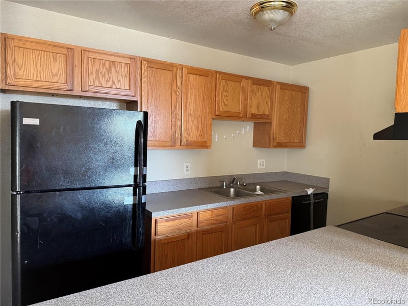 225 8th Ave #C14, Longmont, CO 80504