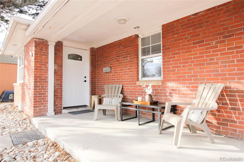 1373 Florence St, Aurora, CO 80010