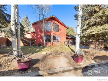 3310 33rd Ave Ct, Greeley, CO 80634