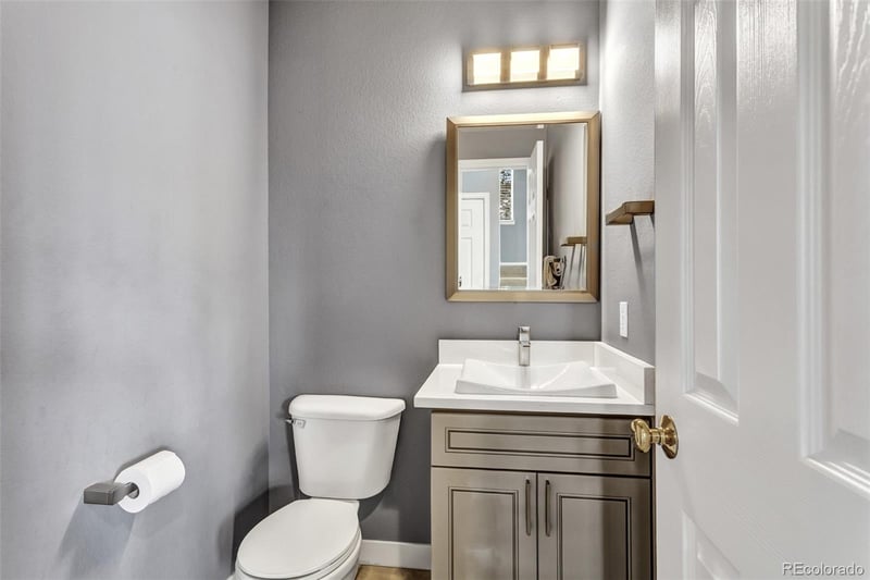 90 Trenton St, Denver, CO 80230