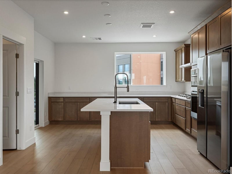 12 Ascent Trl, Englewood, CO 80112