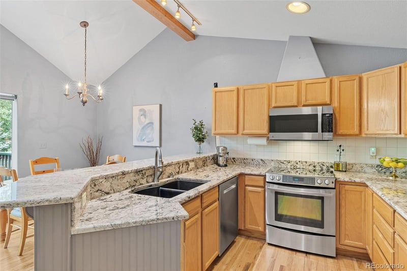803 Lakepoint Ct #B, Frisco, CO 80443