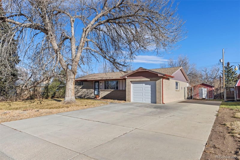 540 Newland St #Basement, Lakewood, CO 80226