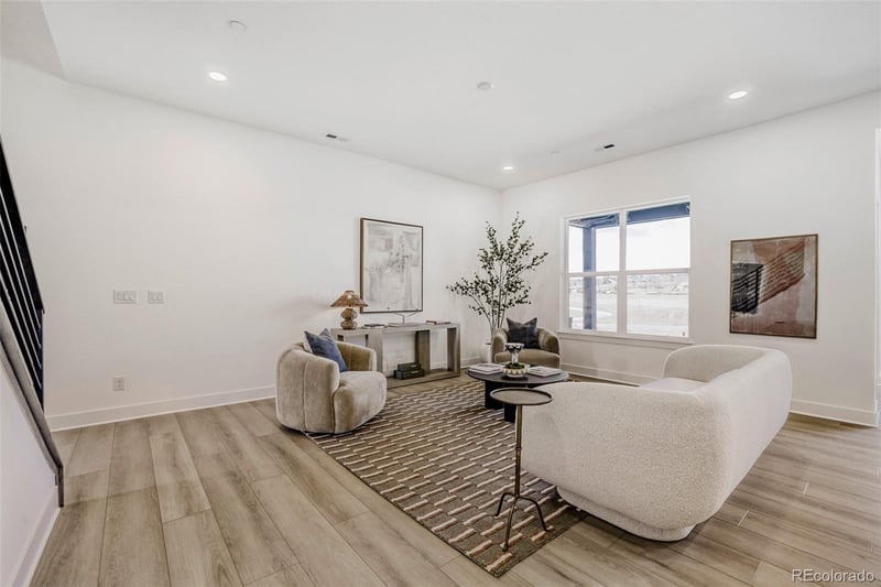 7712 Irving St, Littleton, CO 80120