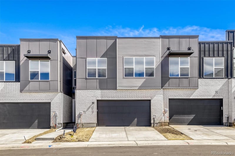 7712 Irving St, Littleton, CO 80120