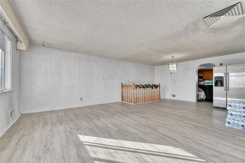 2605 Gunnison Dr, Denver, CO 80219