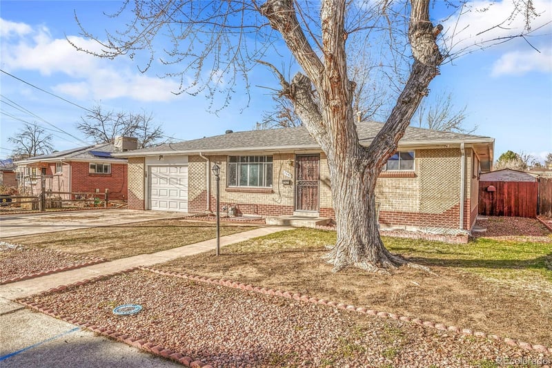 2605 Gunnison Dr, Denver, CO 80219