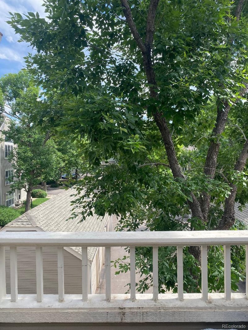 5775 Atlantic Pl #303, Lakewood, CO 80227