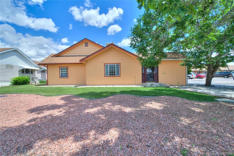 616 West St, Fort Morgan, CO 80701