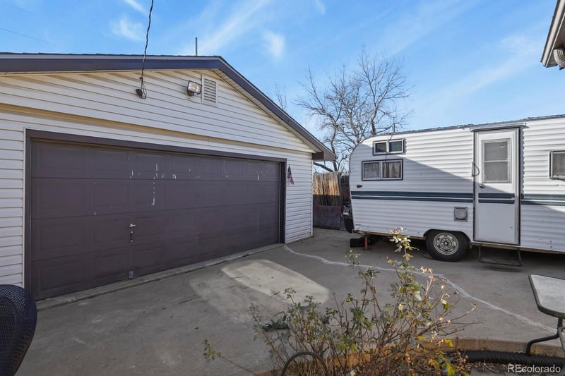 3400 Mountain Rd, Englewood, CO 80110