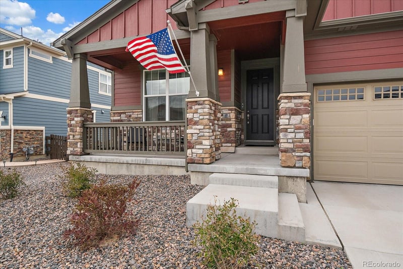 877 Stagecoach Dr, Lafayette, CO 80026