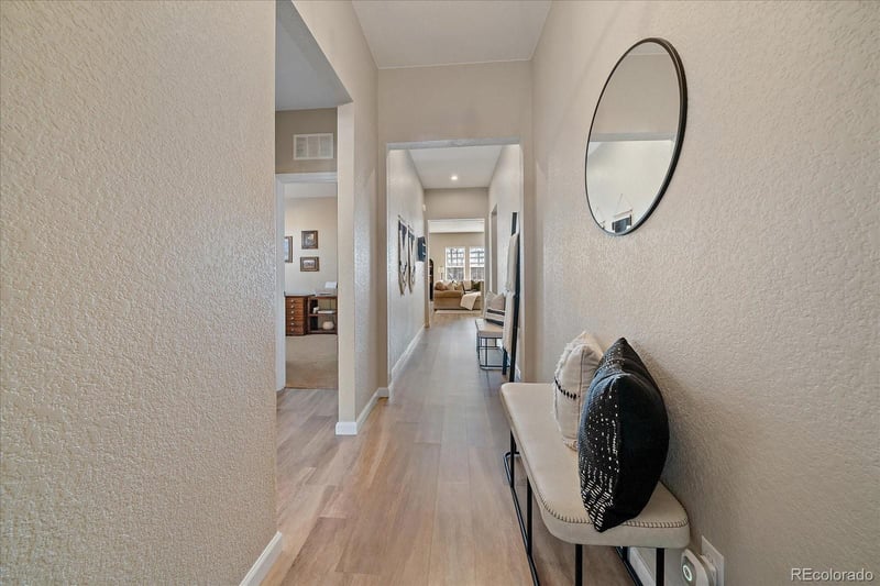 877 Stagecoach Dr, Lafayette, CO 80026