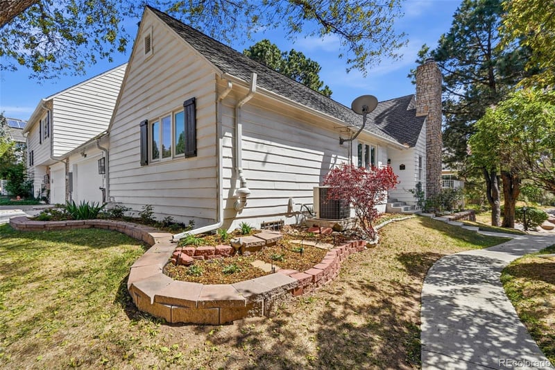 4675 Yosemite St #208, Denver, CO 80237