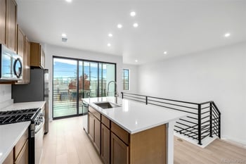 2076 Holly St #2, Denver, CO 80222