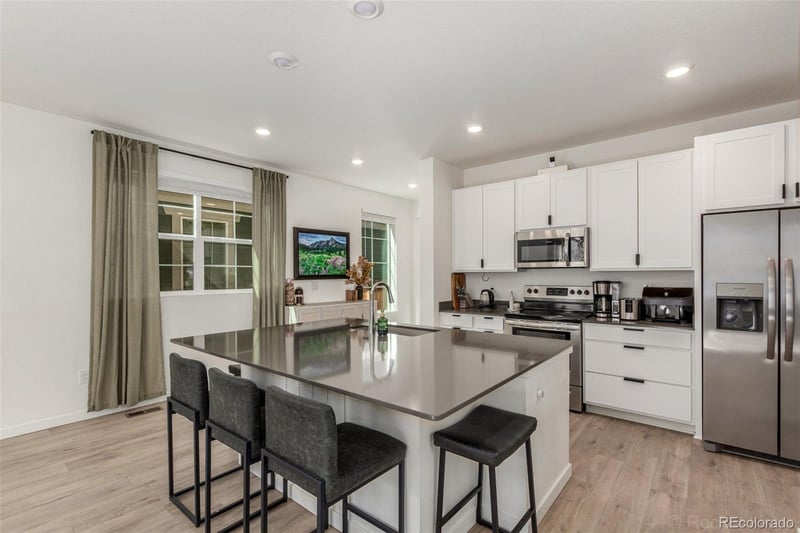 636 Acorn Pl, Lafayette, CO 80026