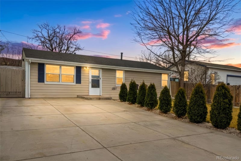 2940 54 Ave, Denver, CO 80221