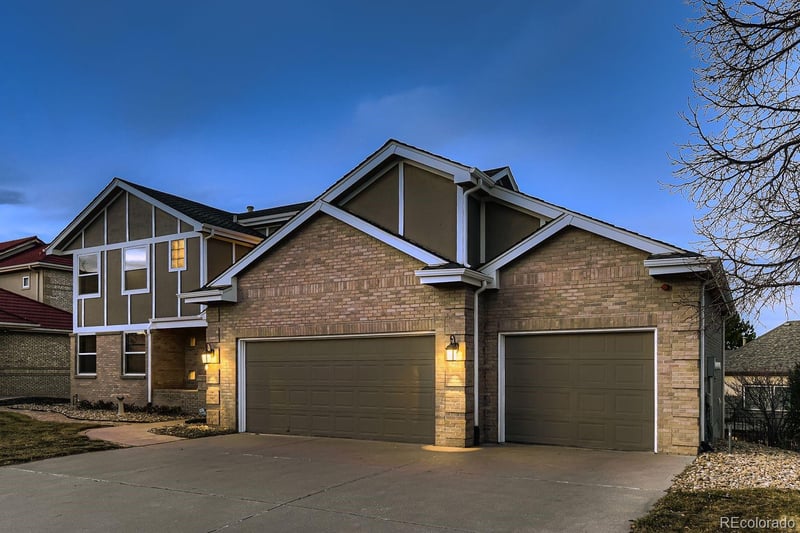 7832 W Oxford Cir, Lakewood, CO 80235