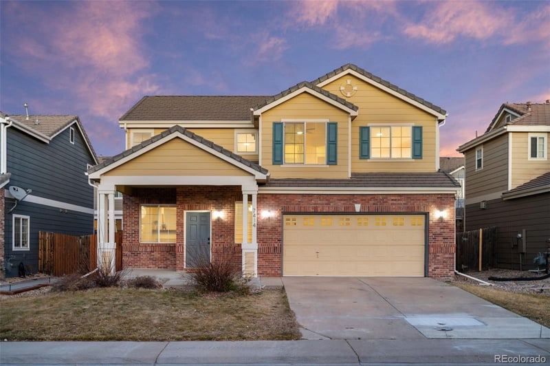 7414 Mobile St, Aurora, CO 80016