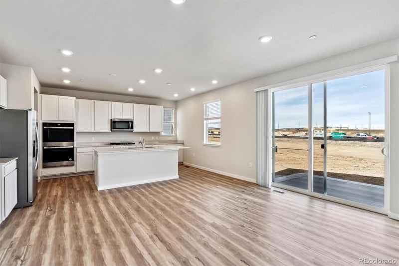 1422 Loraine Cir, Erie, CO 80026