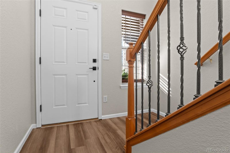 6701 Versailles Way #105, Aurora, CO 80016