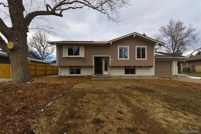 7405 Fremont Dr, Centennial, CO 80112