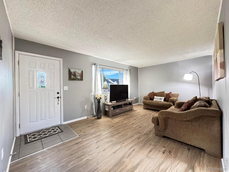615 Campbell St, Kersey, CO 80644