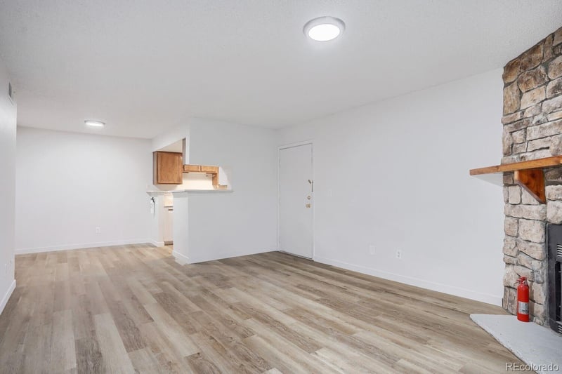 8335 Fairmount Dr #2-204, Denver, CO 80247