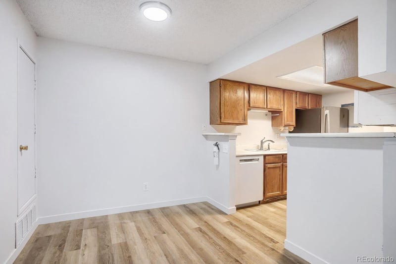 8335 Fairmount Dr #2-204, Denver, CO 80247