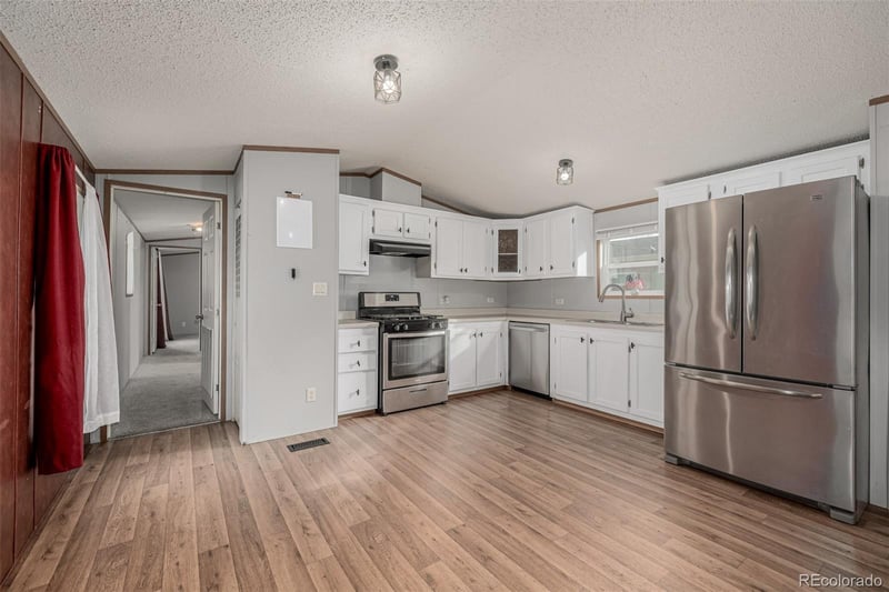 800 S Santa Fe Ave Lot G28, Fountain, CO 80817