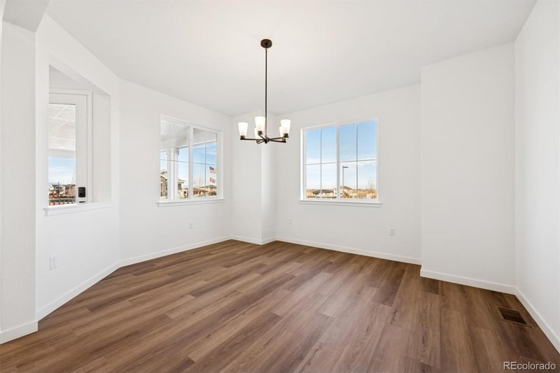 2124 S Ider Way, Aurora, CO 80018