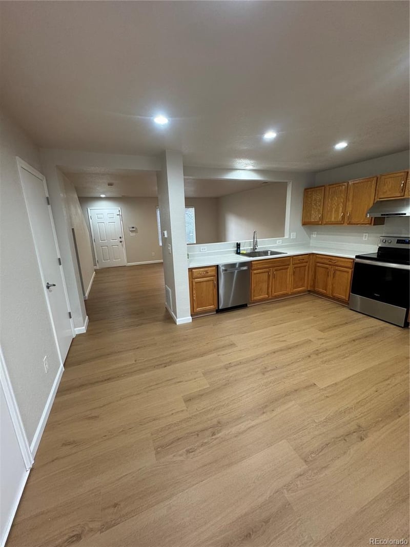 8866 Meade Ct, Westminster, CO 80031