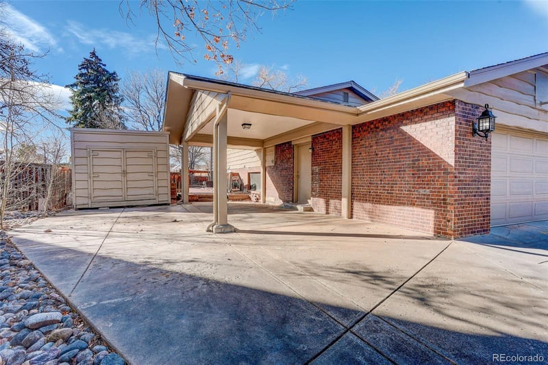 3061 Mountain Shadows Dr, Wheat Ridge, CO 80215