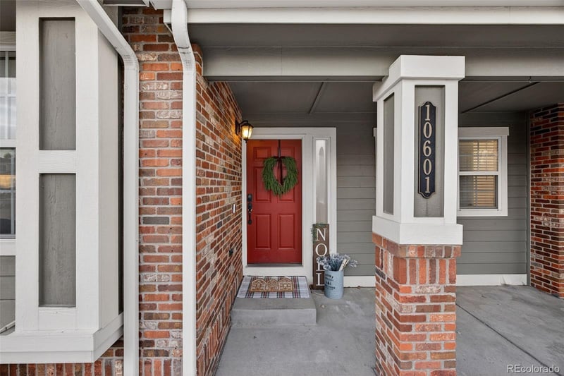 10601 Harmony Ln, Commerce City, CO 80022