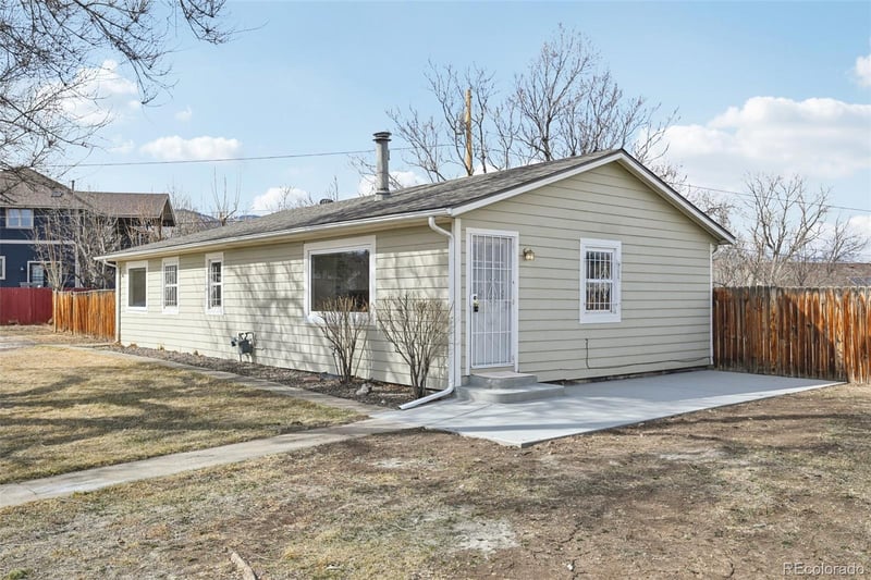1105 Russell St, Golden, CO 80401