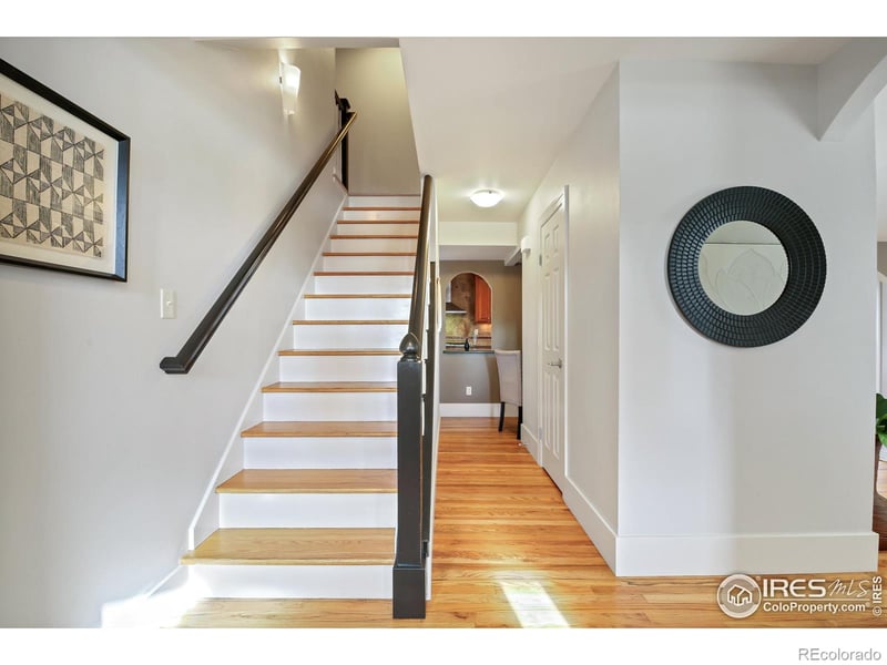 800 Parkview Dr, Fort Collins, CO 80525