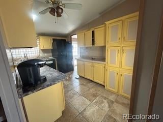 1033 Saddlerock Dr, Pueblo, CO 81007