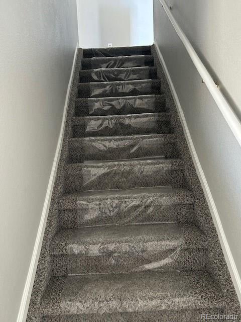 5425 100th Dr, Thornton, CO 80229