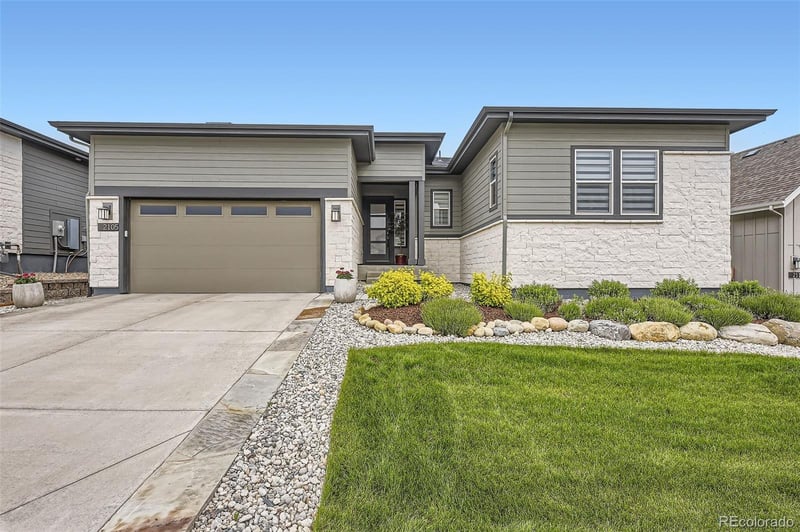 2105 Bellcove Dr, Castle Pines, CO 80108