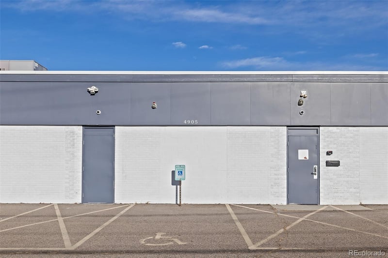 4905 E 41st Ave, Denver, CO 80216