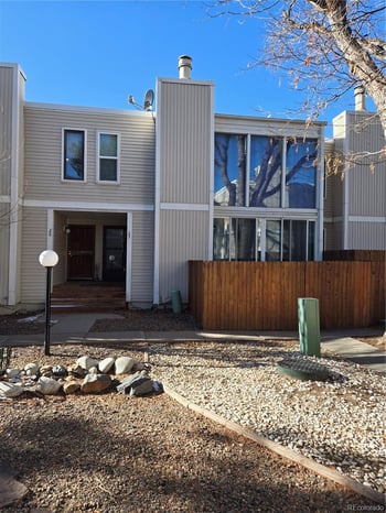1050 S Monaco Pw #25, Denver, CO 80224